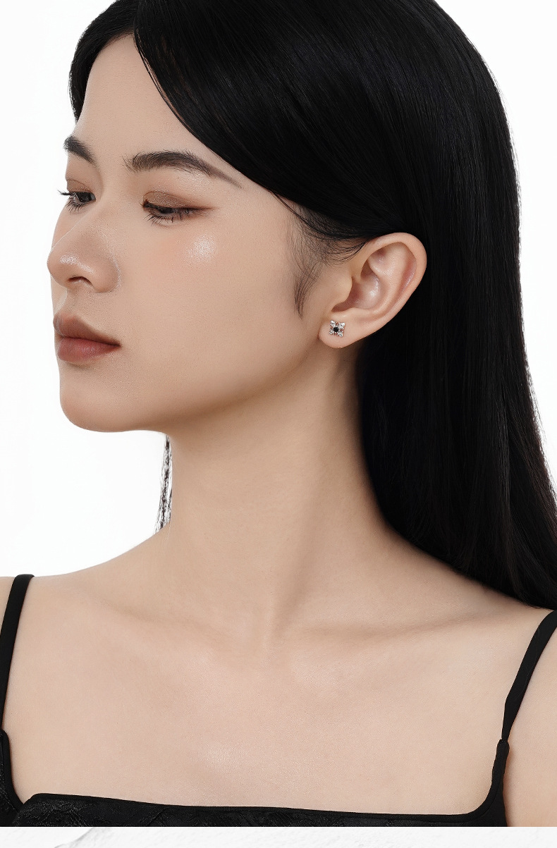 E1431 New Chinese style simple S925 pure silver diamond-encrusted pattern ear studs for women, small and delicate ear studs with Chinese style pic 12