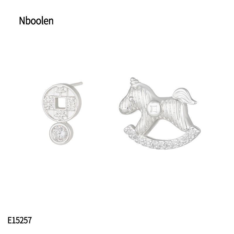 柏伶饰品轻奢小众设计马上有钱耳环镶嵌八方来财小木马耳钉AB款女详情5