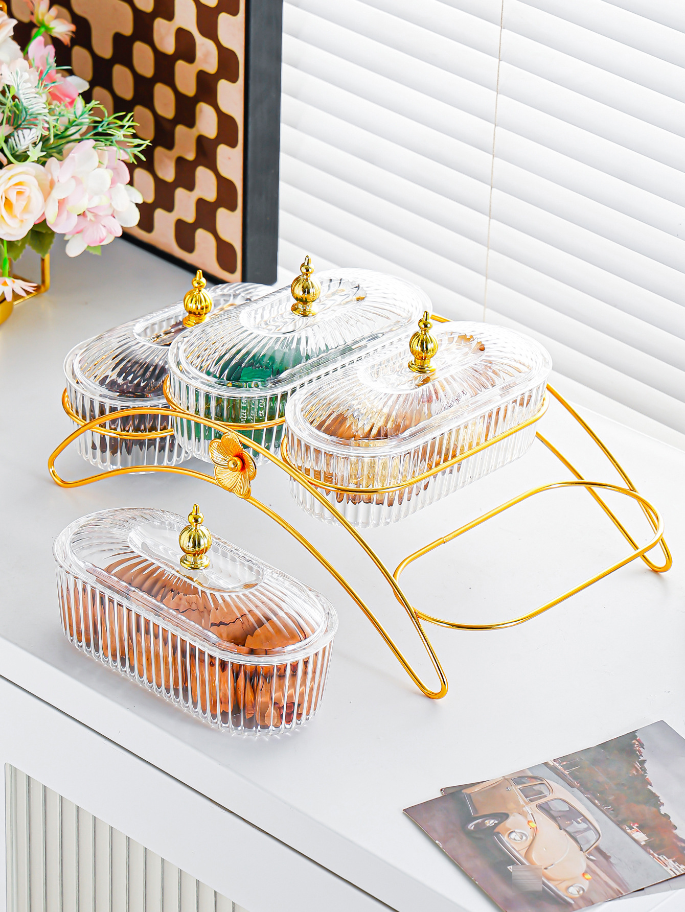 Light luxury dried fruit plate, fruit platter, light luxury household snack plate, ironwork rack, commercial and hotel snack plate, compartments fruit plate pic 4