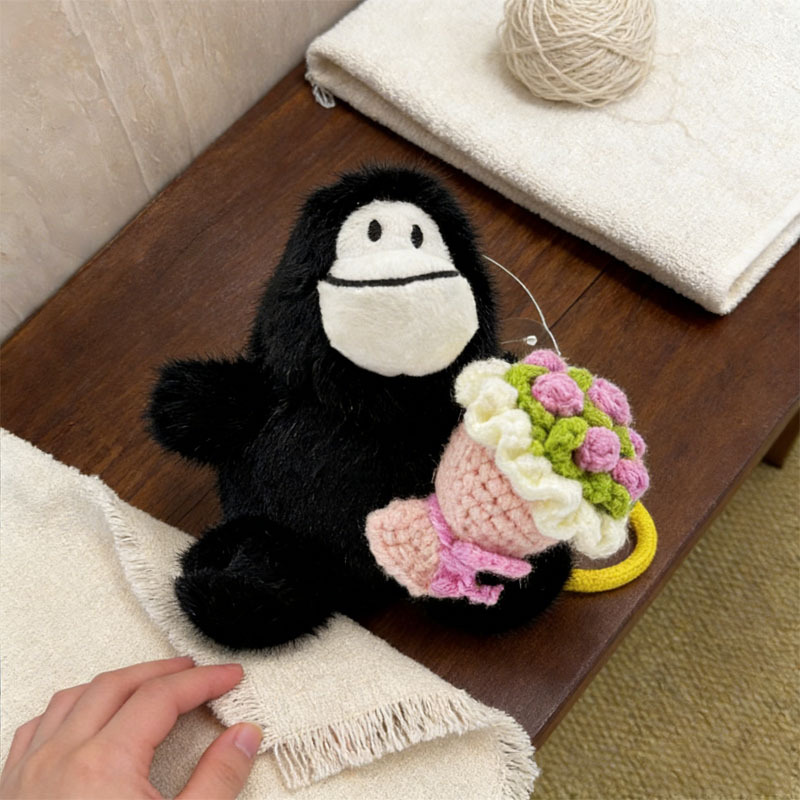 调皮猩正版捧花毛绒挂件学生书包包钥匙扣挂饰男女孩生日可爱礼品详情5