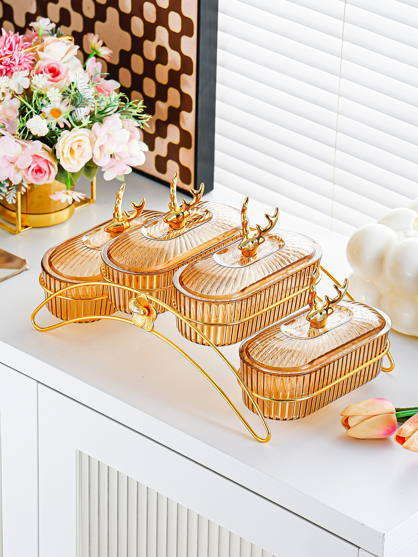 Light luxury dried fruit plate, fruit platter, light luxury household snack plate, ironwork rack, commercial and hotel snack plate, compartments fruit plate pic 8