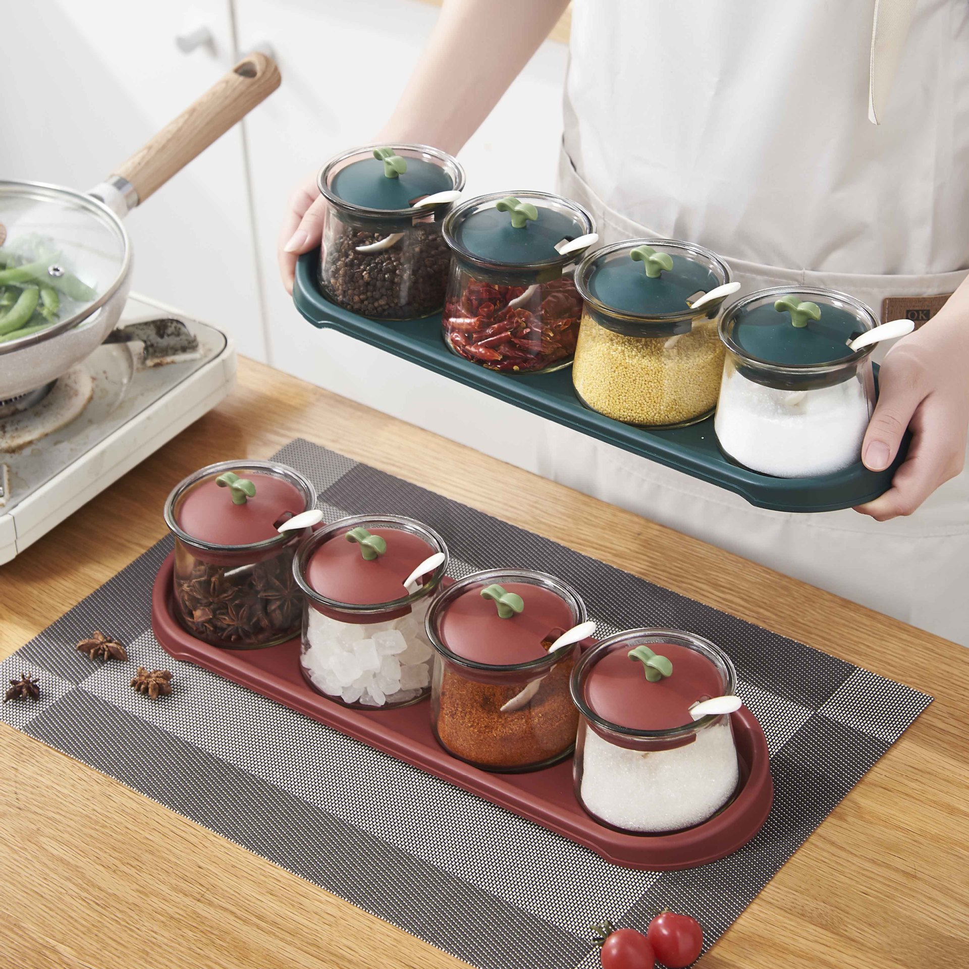 Wholesale color-blocking cartoon seasoning jar storage box, seasoning box set, household combination set, kitchen seasoning bottle and jar, monosodium glutamate pic 2