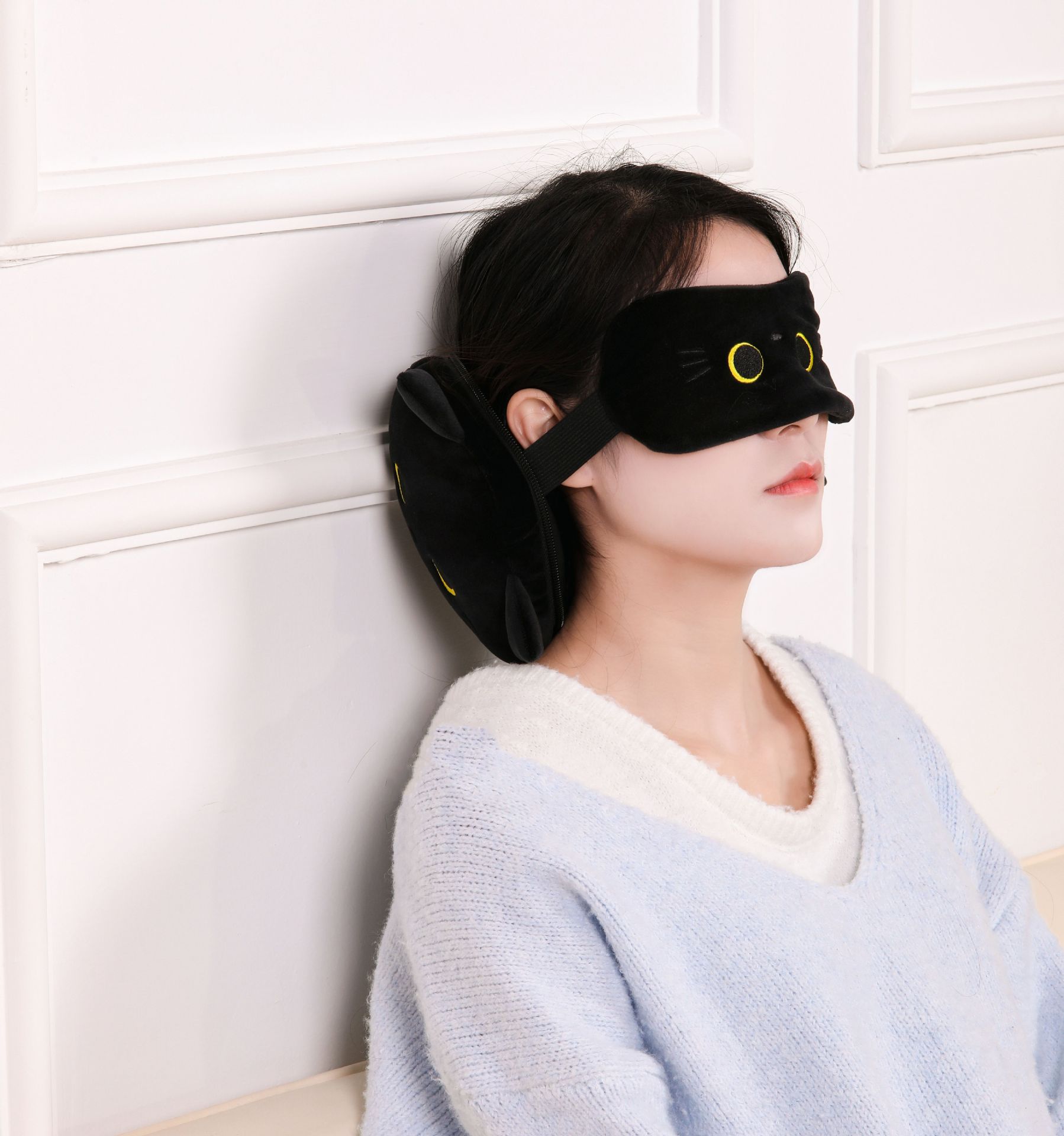 The popular black cat U-shaped pillow car headrest is black and cute. The cute cat question mark pillow eye mask bag is highly recommended on Xiaohongshu pic 14