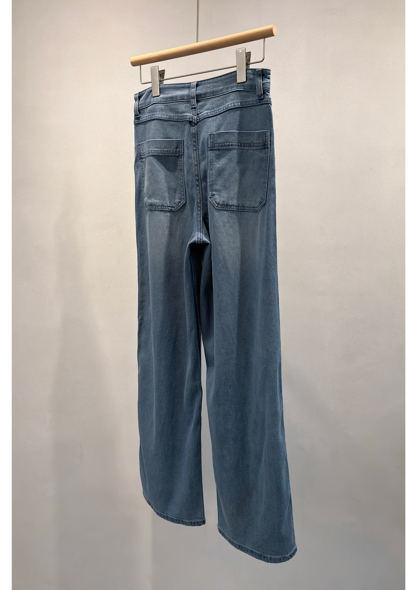 JU柔软~小禾家柜上2.8K/重工洗水轻薄阔腿直筒弹力牛仔裤女C54004详情17