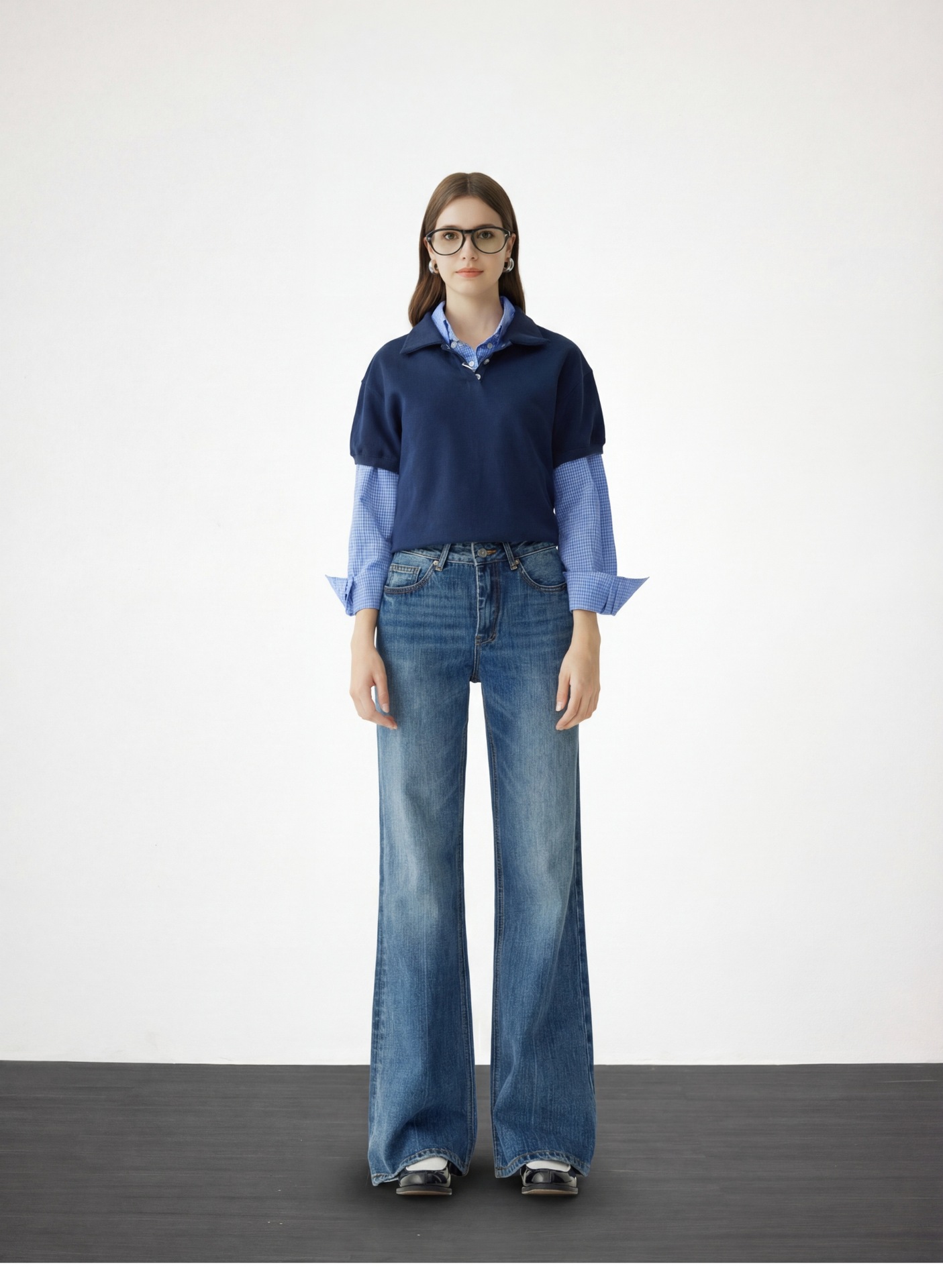 High-end, loose, non-leg-hugging, slightly flared jeans for women 2026 spring, high-waisted flared pants for women, narrow wide-leg pants pic 1