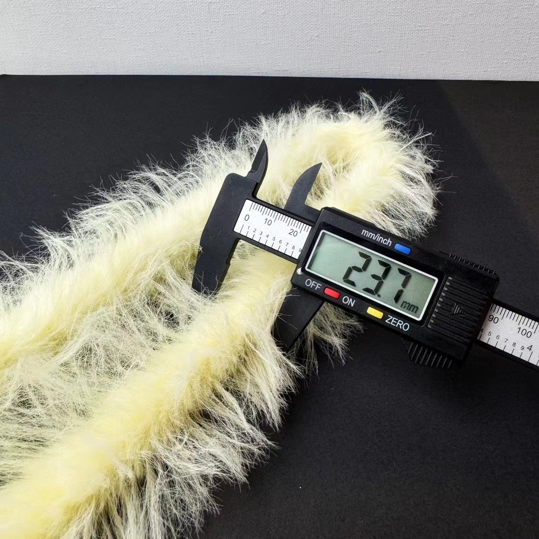 工厂直供 新款25mm长貂毛扭扭棒毛绒羊毛毛条手工diy扭棒小狗玩偶详情5