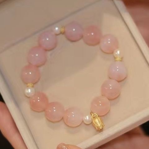 水蜜桃珍珠手链女款ins小众设计手持手串学生闺蜜生日礼物详情1