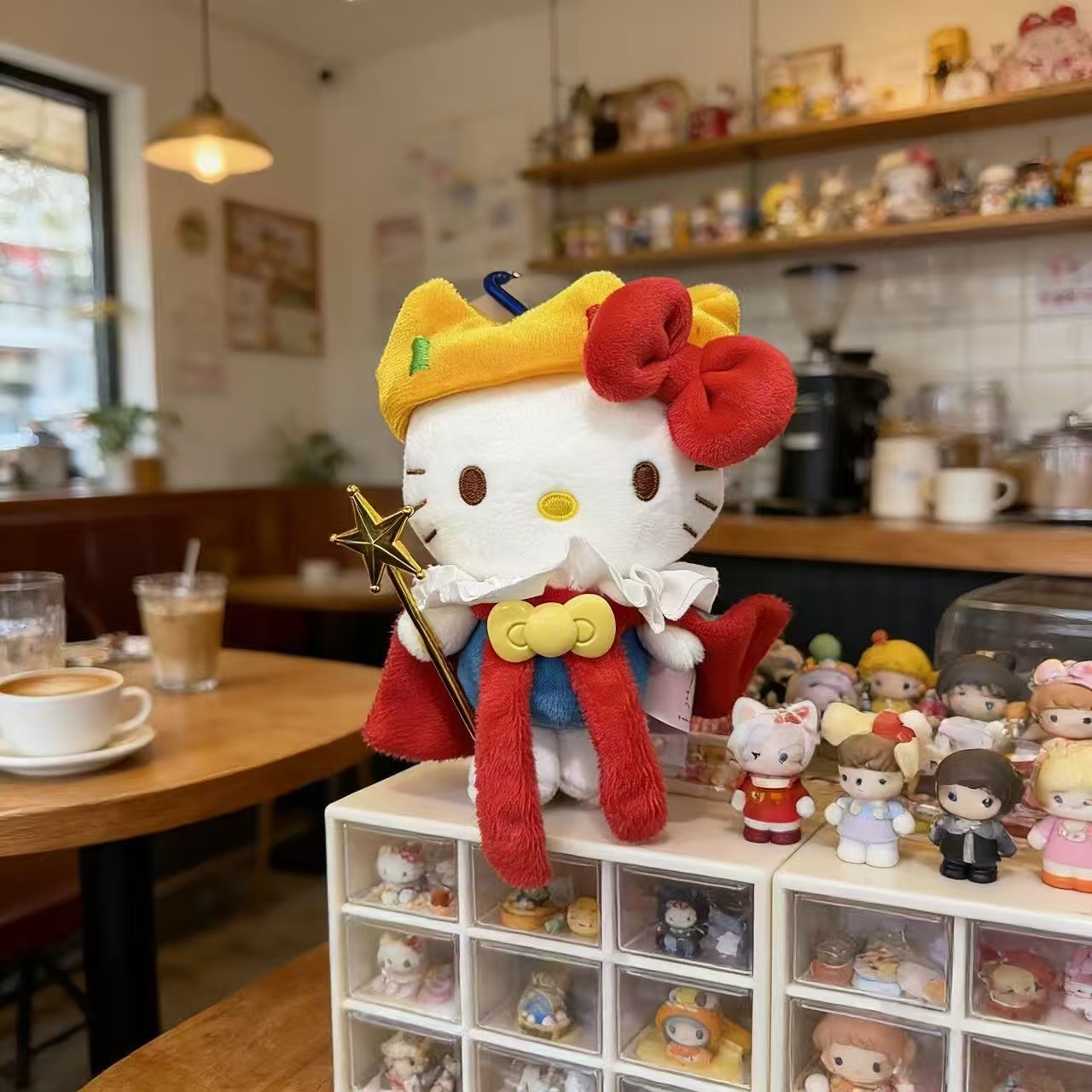 正版国王款式HelloKitty包包挂件卡通毛绒可爱玩偶凯蒂猫伴手礼物详情2