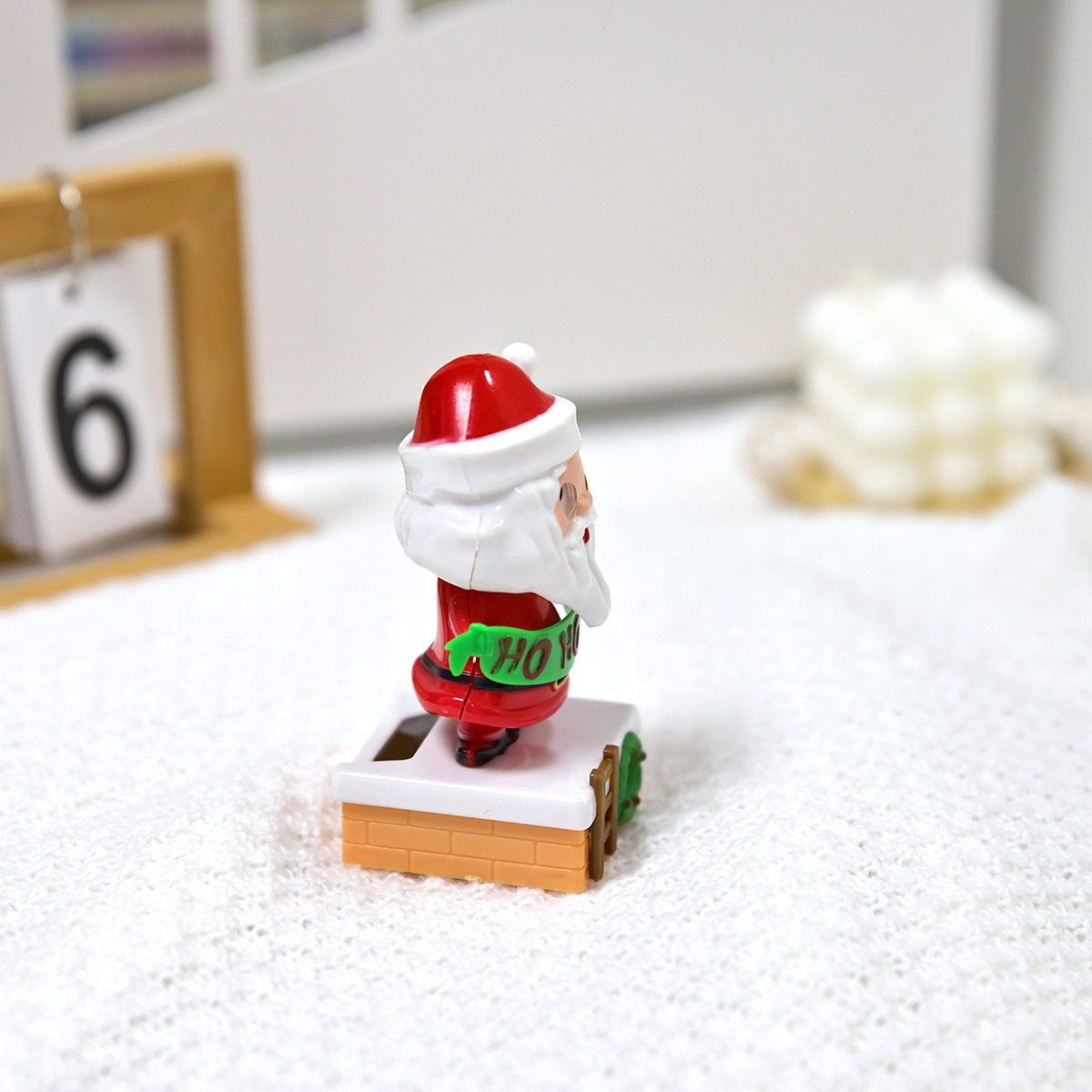 Cross-border new product Santa Claus HOHOHO green banner solar automatic rocker is available for wholesale and consignment pic 11