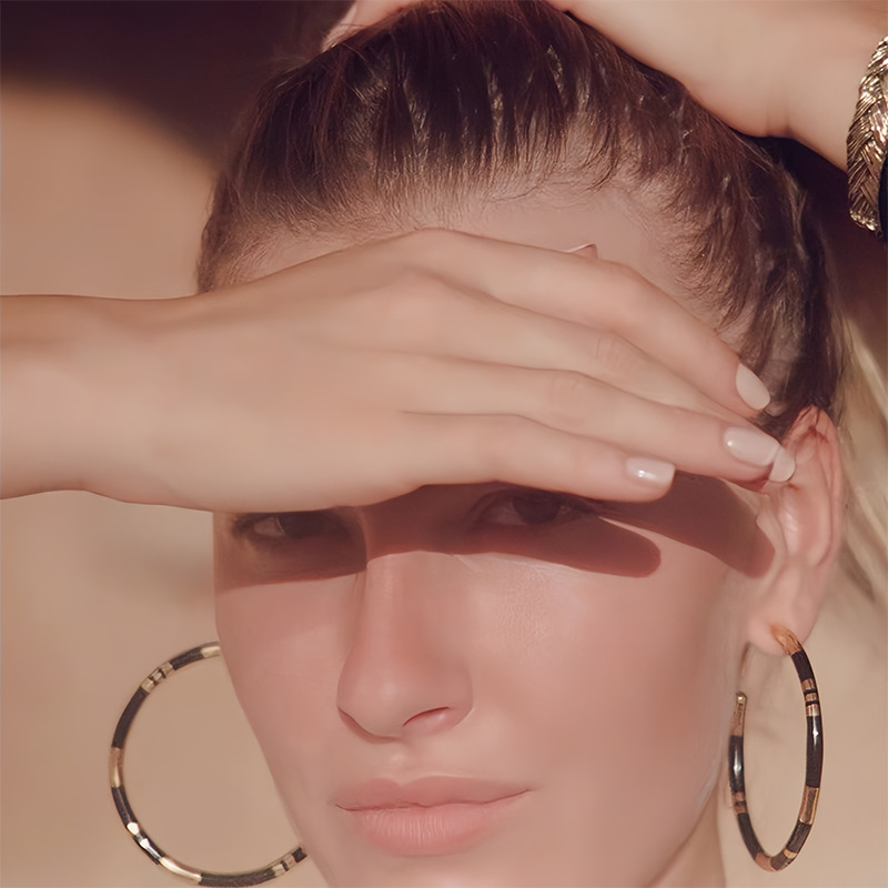 C形珐琅圈圈拼接耳环女法式轻奢小众设计感复古气质银针撞色耳圈详情21