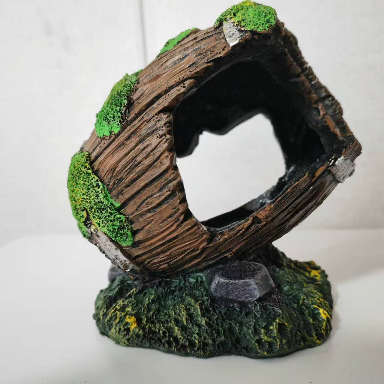 新款鱼缸装饰躲避洞穴水族箱摆设虾屋慈鲷虾窝躲藏屋空心仿真酒桶详情8