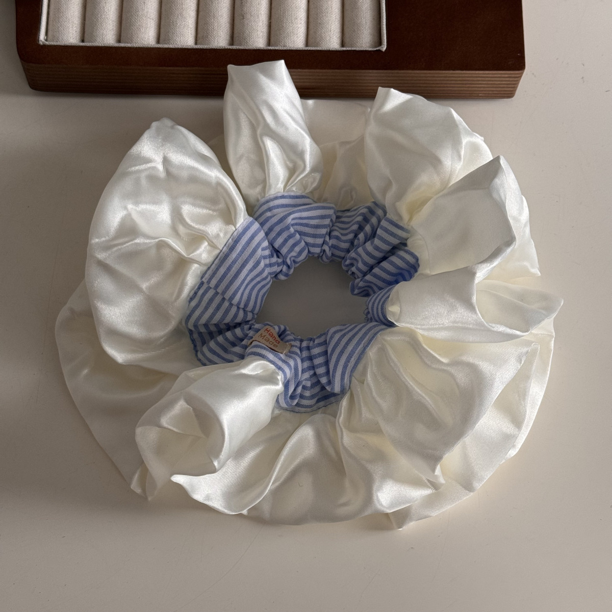 芭蕾风超大褶皱大肠发圈女扎头发发绳2025网红爆款头绳高级感发饰详情5