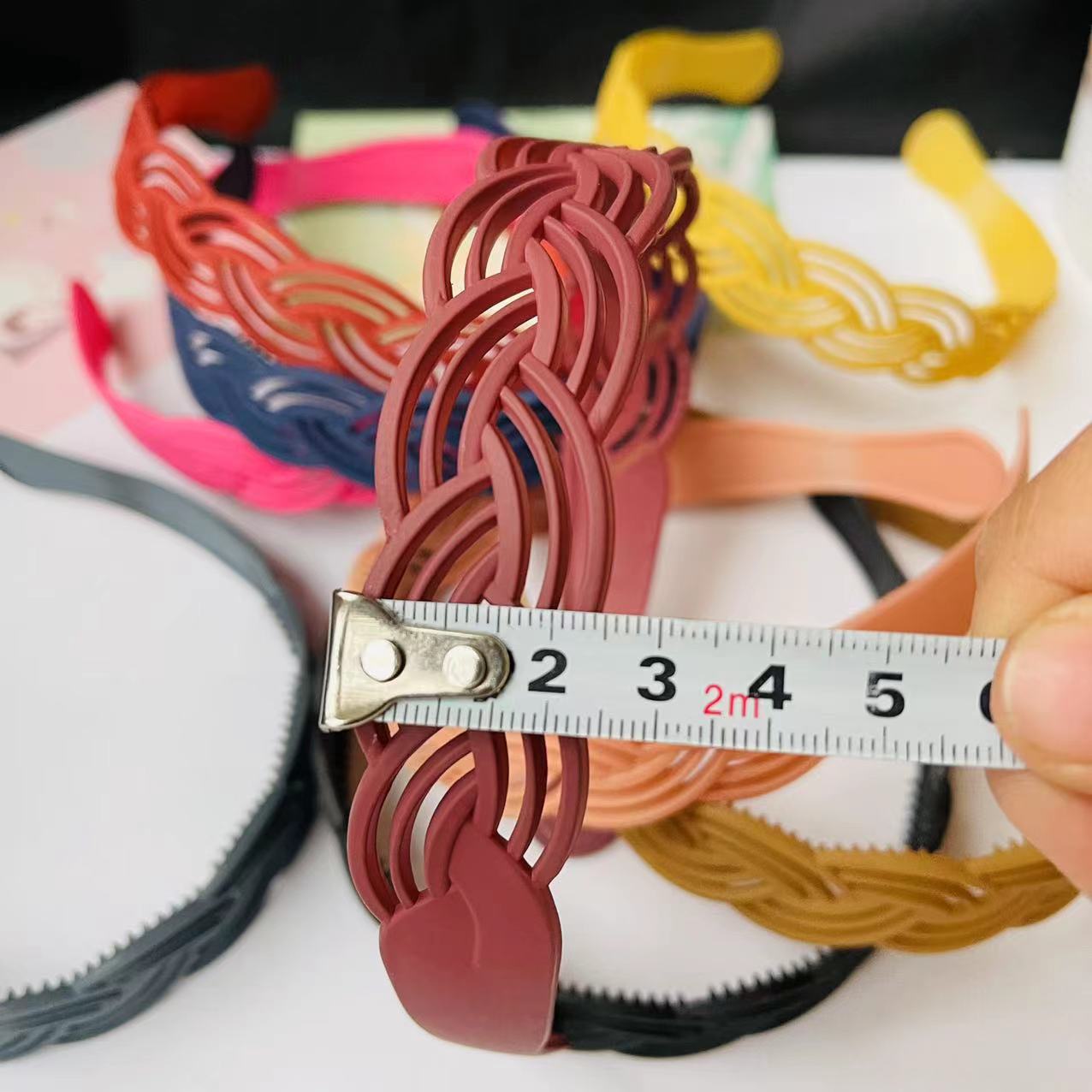【1-11 Zones 】 Morandi Three Braids 12/ Pack 2400/ box 2.5CM Wide Hair clips, frosted hollow hair bands, Morandi color series pressed hair clips, headbands, hair accessories, headwear pic 4