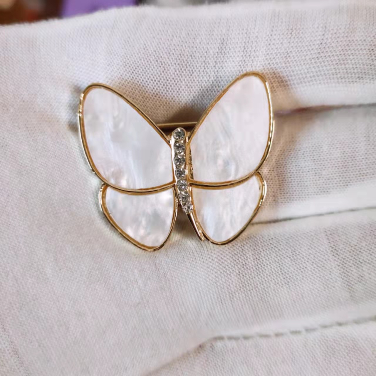 Brooch, high-end, niche silk scarf buckle, alloy Korean version diamond-encrusted coat, pearl brooch, clothing accessory, brooch, wholesale accessories pic 15