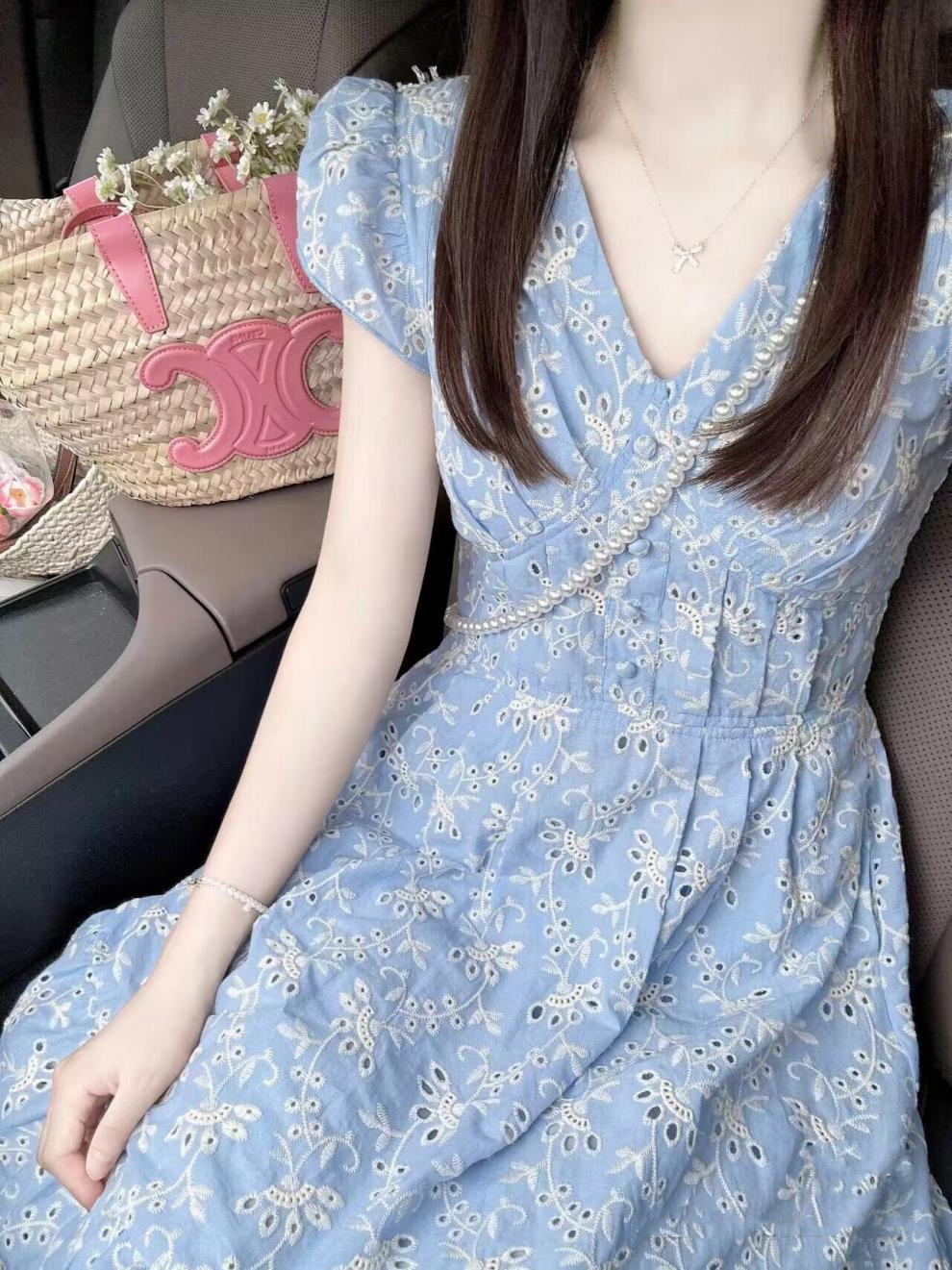 A high-end, heavily embroidered blue orange French dress for women, a new summer dress for petite women with a cinched waist and a slimming look pic 7