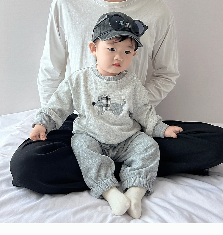 婴幼儿网红春秋套装男童小狗卫衣卫裤秋季两件套小童帅气韩版童装详情12
