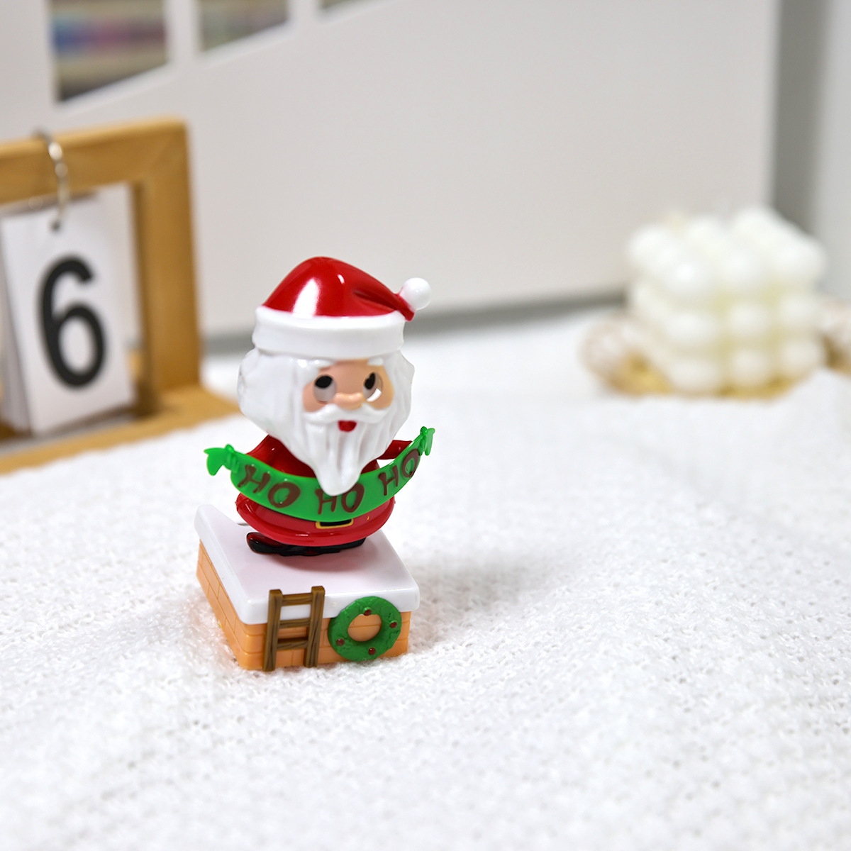 Cross-border new product Santa Claus HOHOHO green banner solar automatic rocker is available for wholesale and consignment pic 13