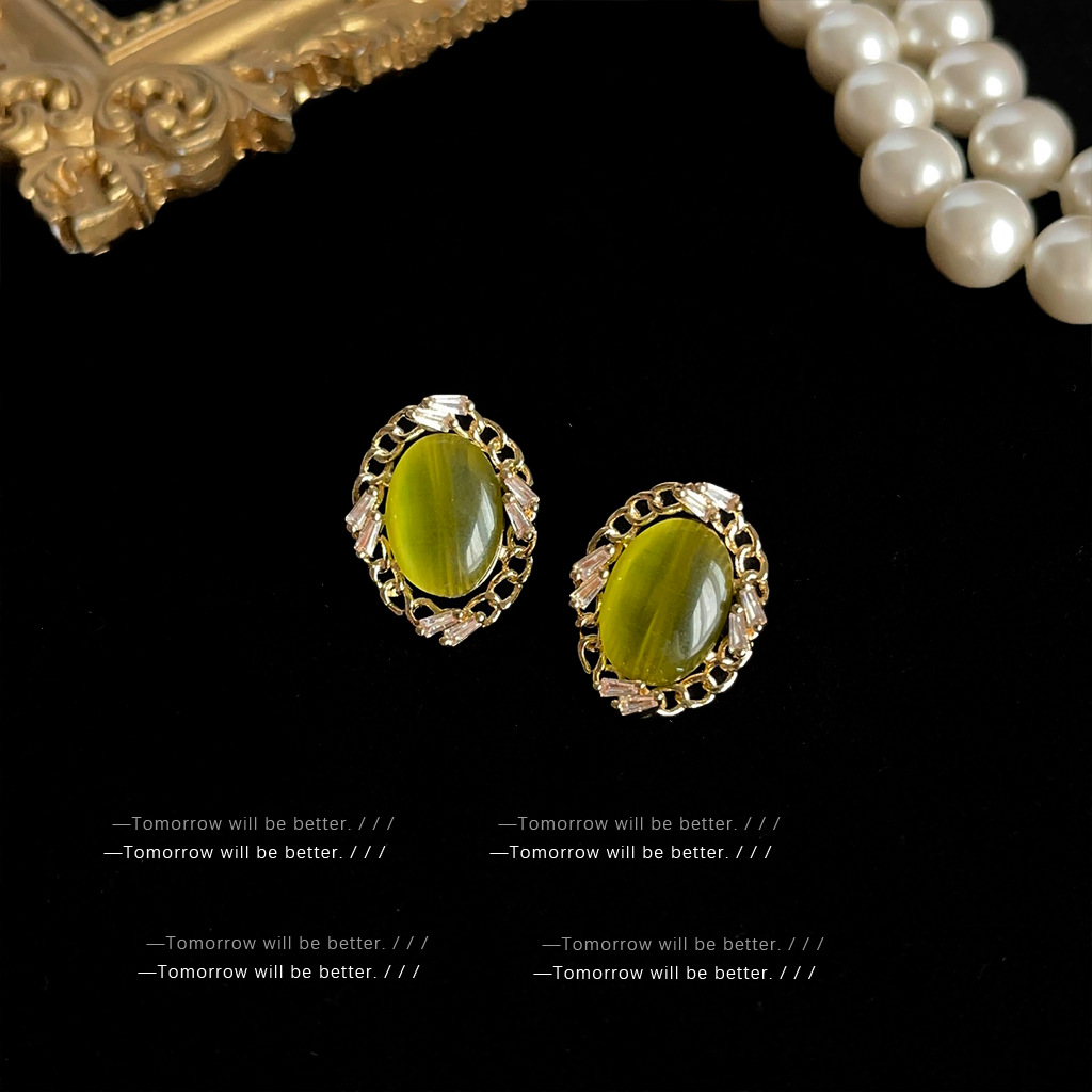 vintage high-end earrings, niche light luxury fashion, mid-style stud earrings, artistic temperament, fashionable earrings pic 33