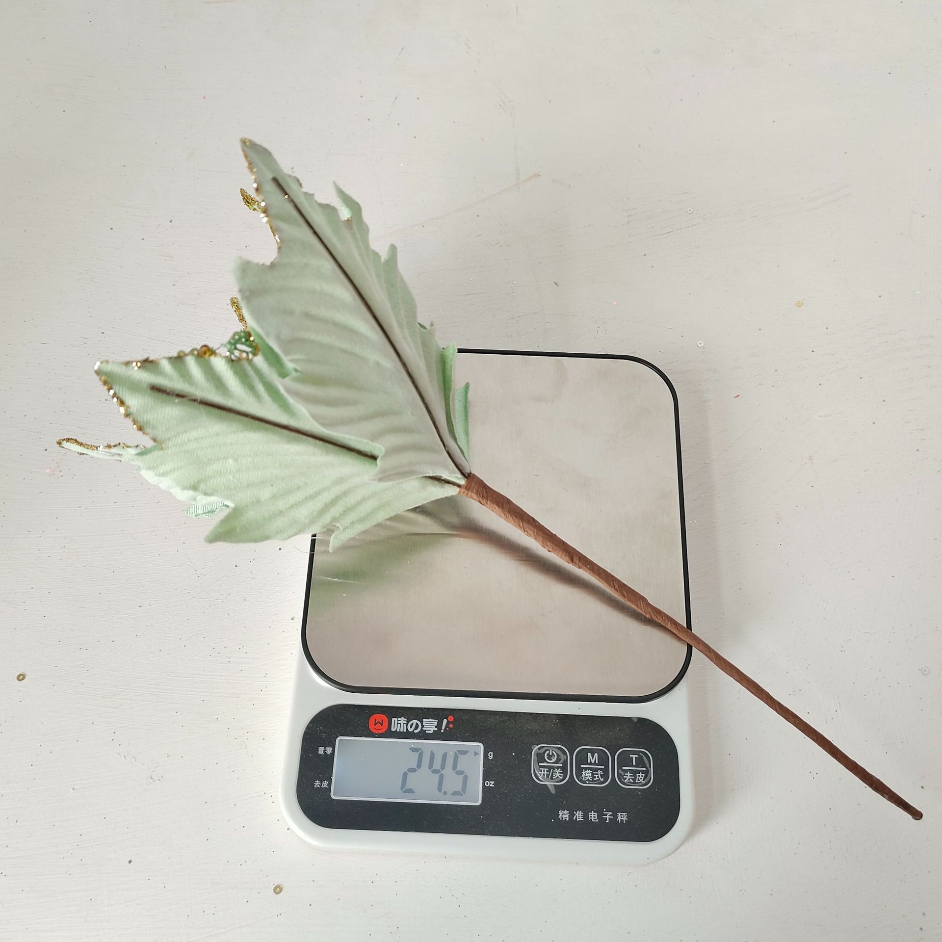 现货批发圣诞花仿真花金粉圣诞树花环配件挂件圣诞装饰花头假花详情11