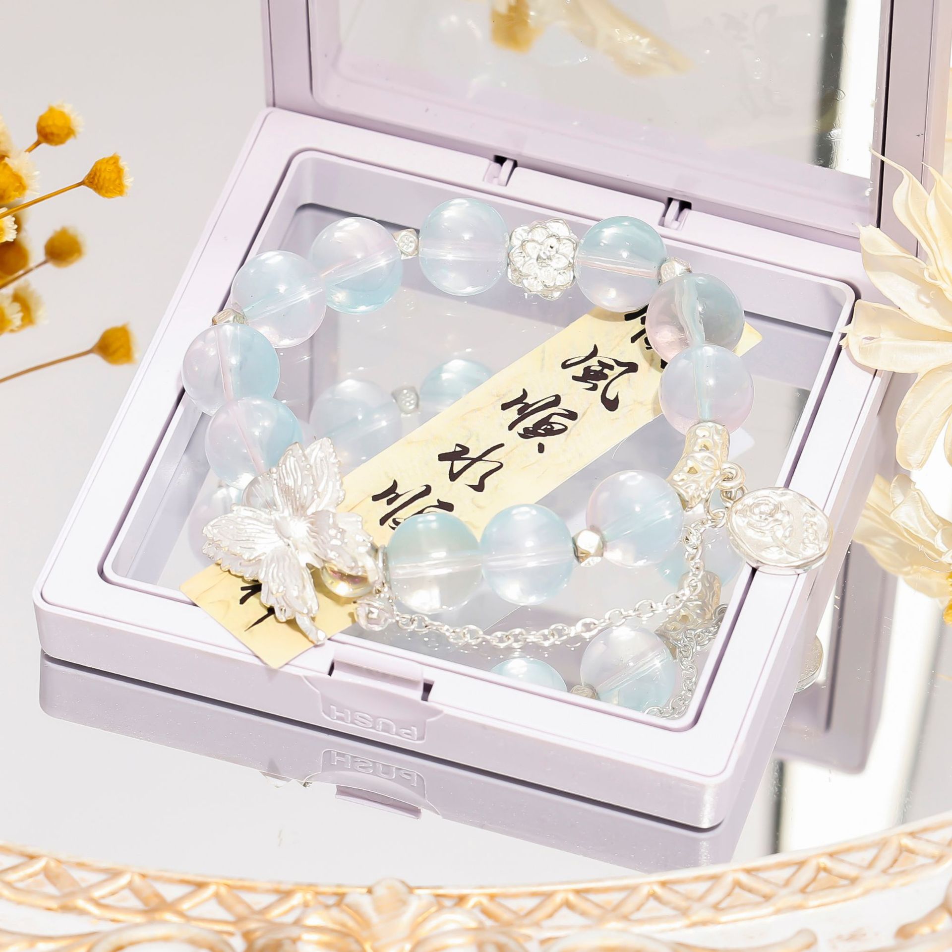 Wholesale of novel style beaded tassel bracelets for women. Niche design, high appearance level, unique, no similarity, versatile pic 3