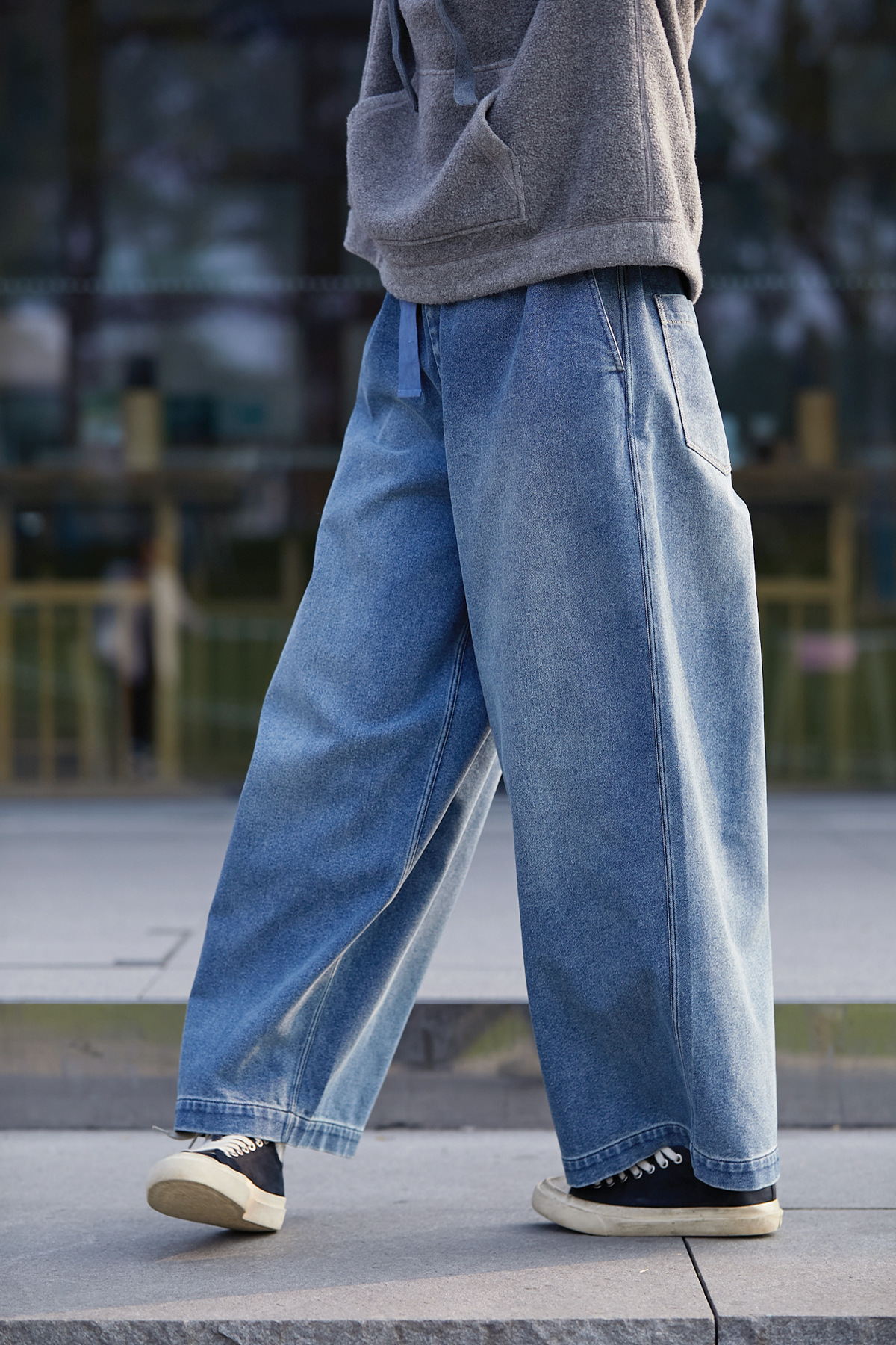 2025春秋款少年蓝色文艺小众松紧腰传统水洗磨毛休闲牛仔裤详情19