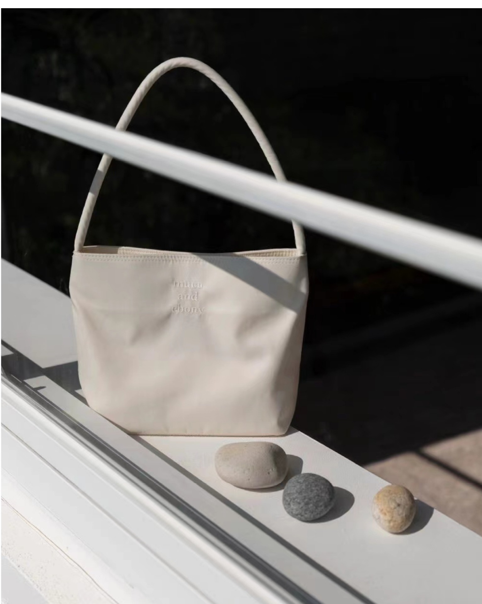 much and eboy2024 new bucket bag, a simple, casual and versatile handbag for women with nylon axils pic 10