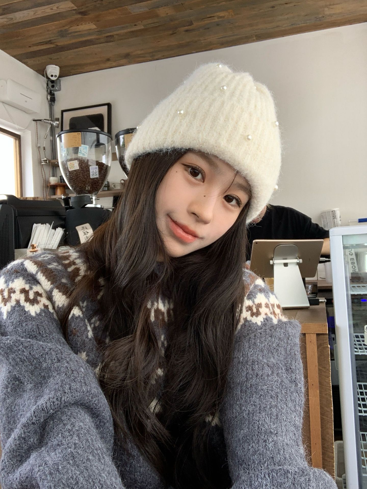 秋冬新款重工珍珠针织毛线帽女百搭护耳针织帽显脸小保暖包头冷帽详情4
