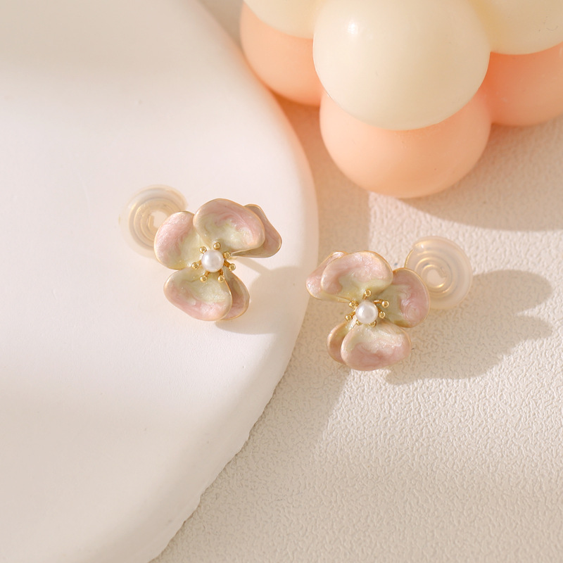 2024年新款小清新彩色滴釉花朵耳夹925银针ins风小众通勤百搭耳钉详情8