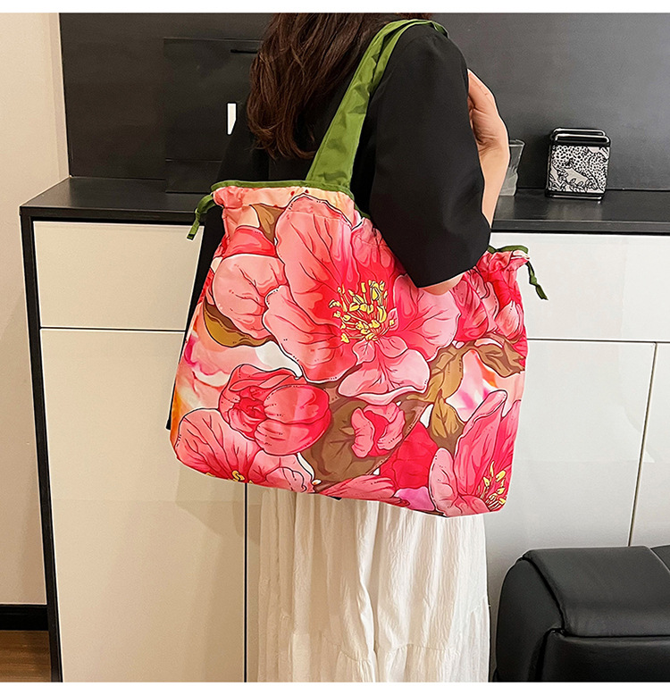 大容量花朵印花单肩包防水购物袋尼龙外出托特包时尚复古手提包详情12