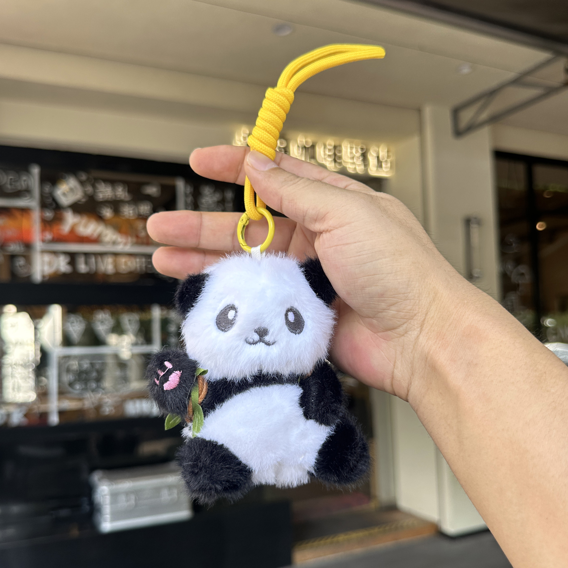 Cute giant panda plush toys, national treasure panda dolls, pendants, small ornaments, stuffed dolls, and tourist souvenirs pic 8