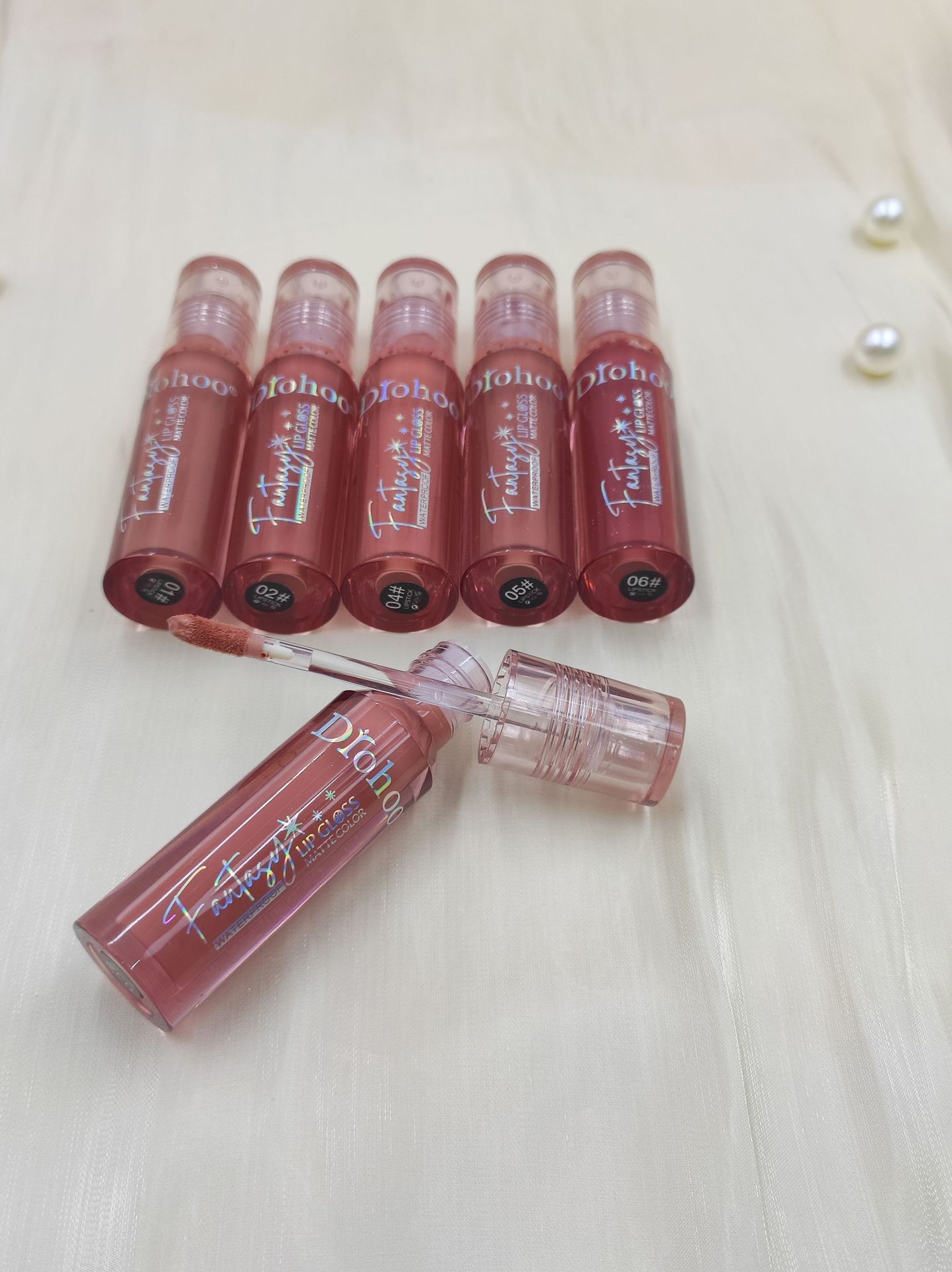 DROHOO外贸彩妆哑光丝带礼盒不沾杯唇彩跨境货源头工厂定制代加工详情8