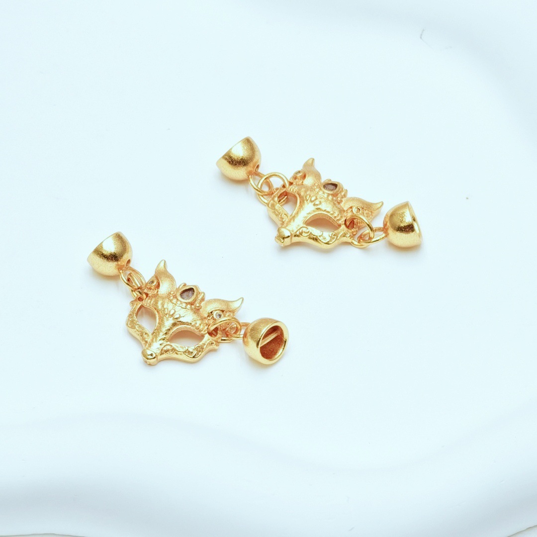 Ancient sand gold diamond-encrusted fox mask pendant, hollowed-out LAN Yan fox necklace bracelet pendant accessory, diy handcrafted accessory pic 7