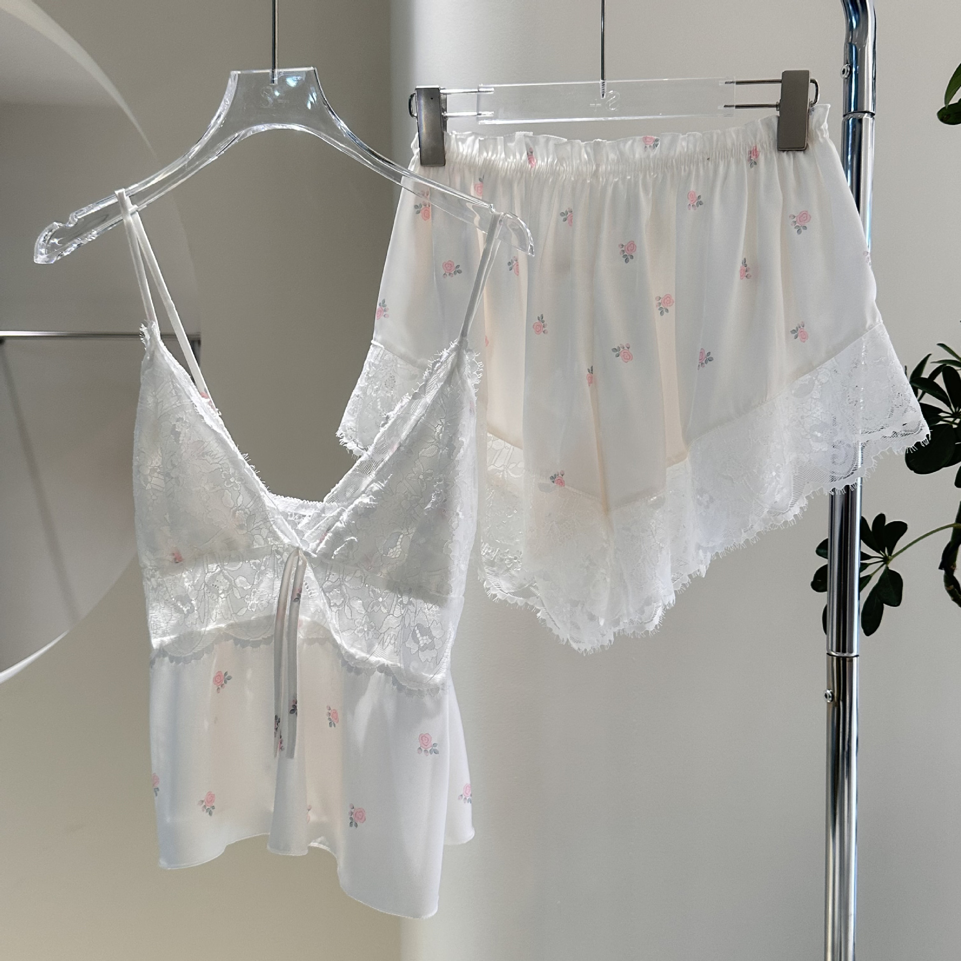 Ice silk pajamas for women, summer girls, pure desire, halter shorts, home wear set, pajama for women, pink and sexy home wear pic 18