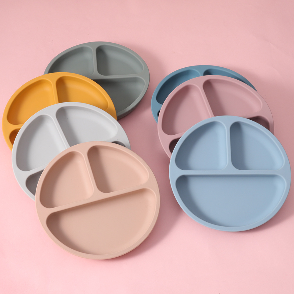 亚马逊爆款儿童硅胶笑脸餐盘 婴幼儿喂养餐具 宝宝辅食分格吸盘 防滑耐摔便携式餐盘详情8