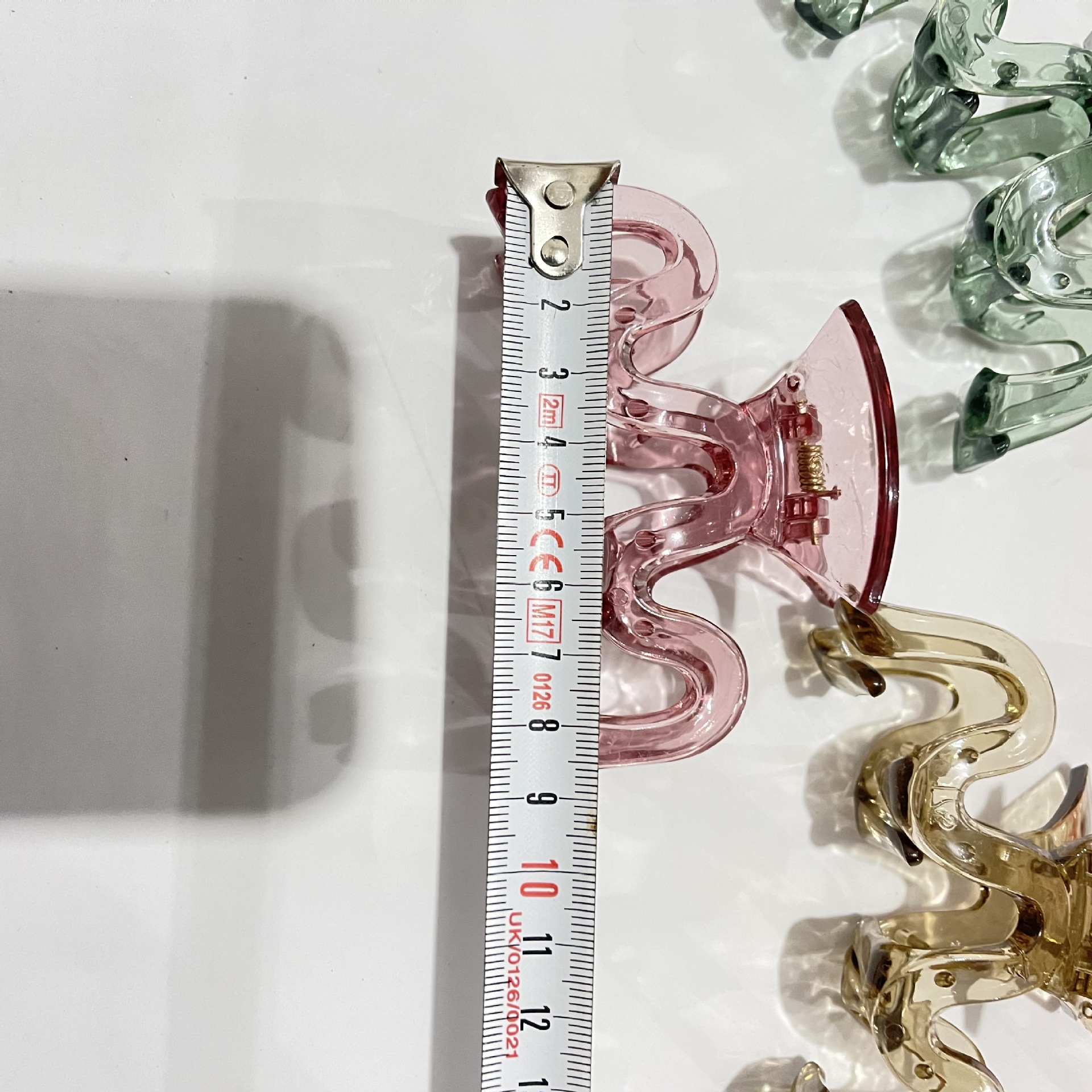 【 Zone 1-7 】M Crystal Gripper 12/ pack, Crystal plastic transparent Gripper, gripper, fashionable and trendy gripper, hair gripper 1 yuan supply, Korean version gripper 2 yuan supply pic 5