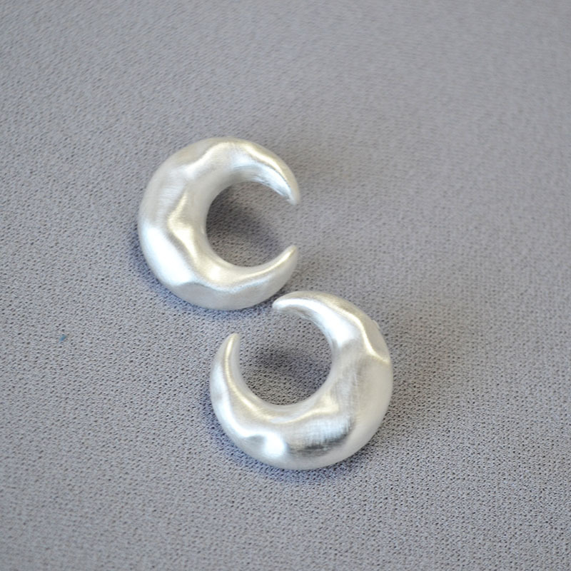 法式复古银色月牙拉夸张冷淡风小众设计高级感925银针耳钉耳饰女详情7