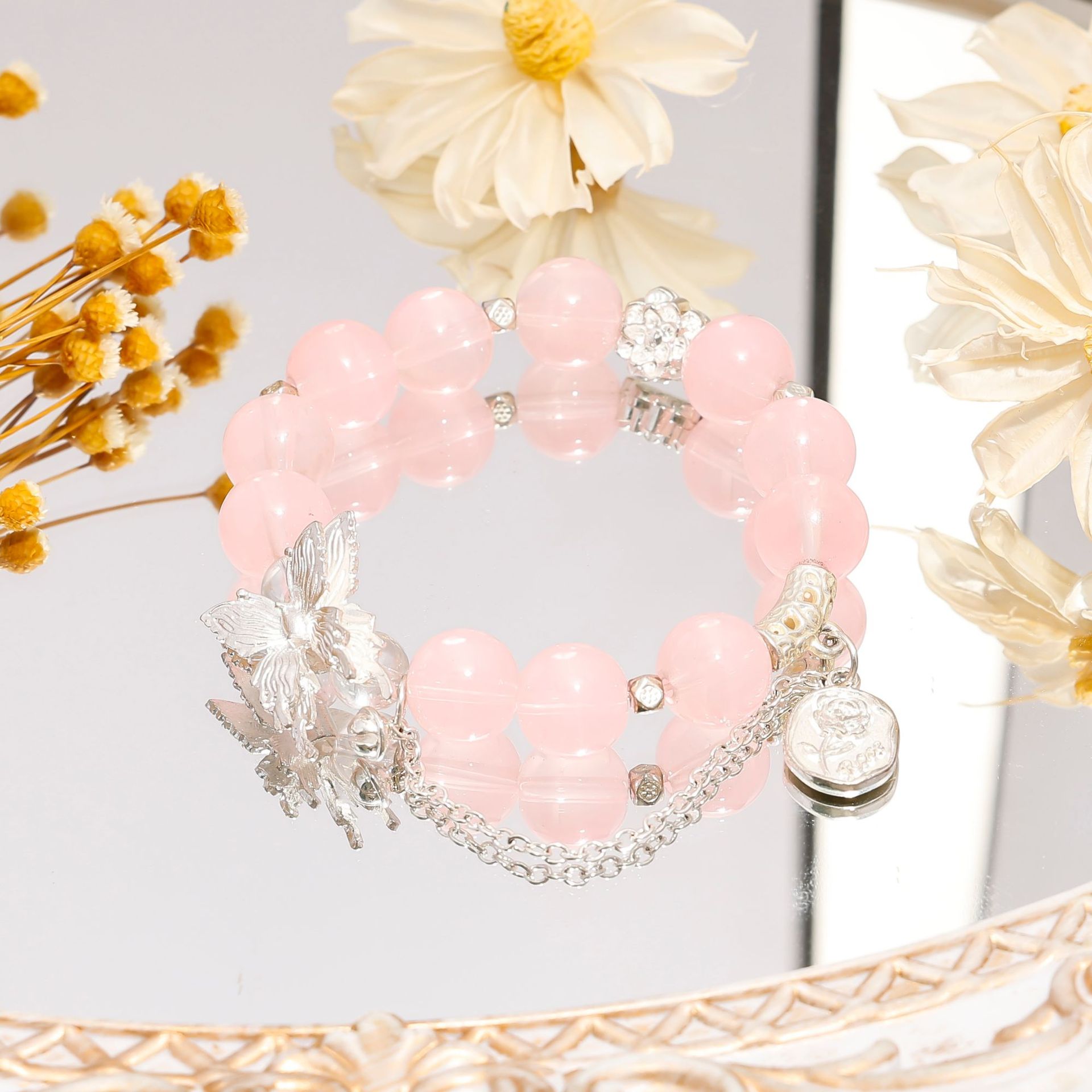 Wholesale of novel style beaded tassel bracelets for women. Niche design, high appearance level, unique, no similarity, versatile pic 10