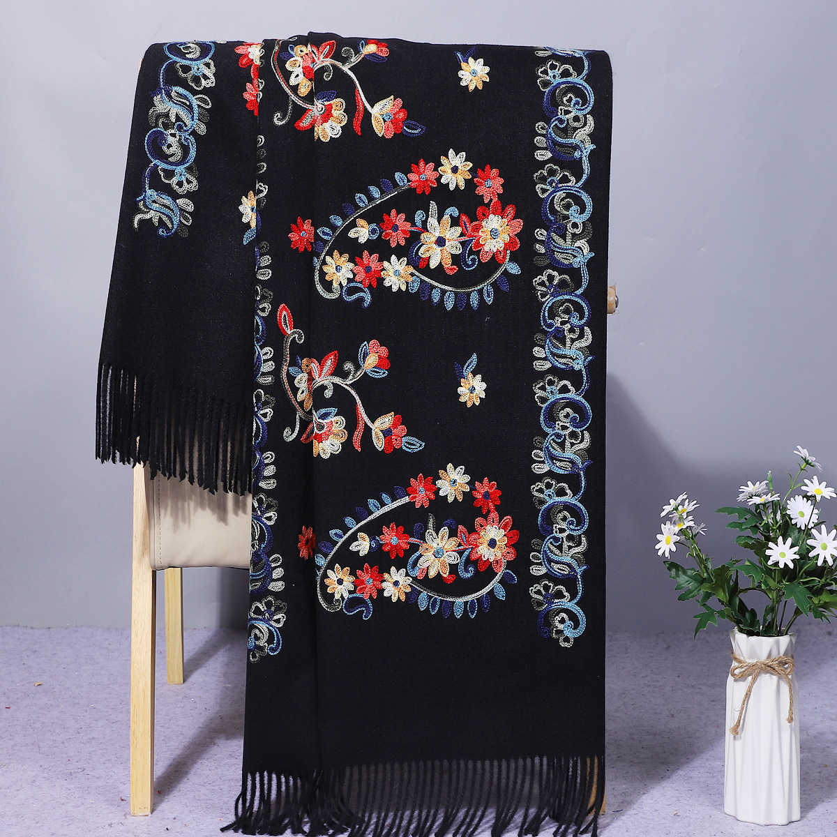 Yunnan Chinese style embroidery scarf for women autumn and winter, ethnic style cashmere Suzhou embroidery thickened warm shawl, dual-purpose pic 22