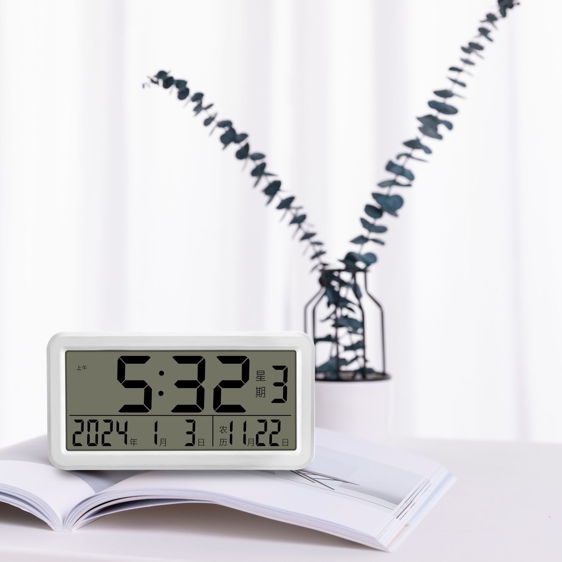爆款热销老人专用农历时钟中文大屏多功能闹钟学生桌面电子时钟详情5