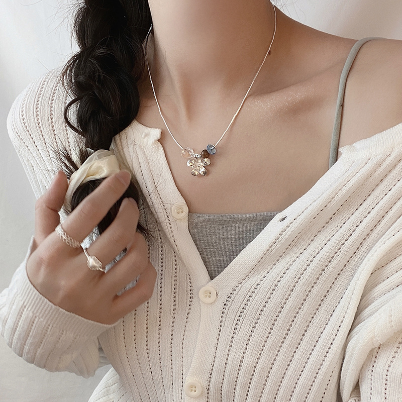 925 sterling silver irregular crystal flower sandalwood necklace for women, simple, light luxury, fashionable and individual collarbone chain N0992 pic 7