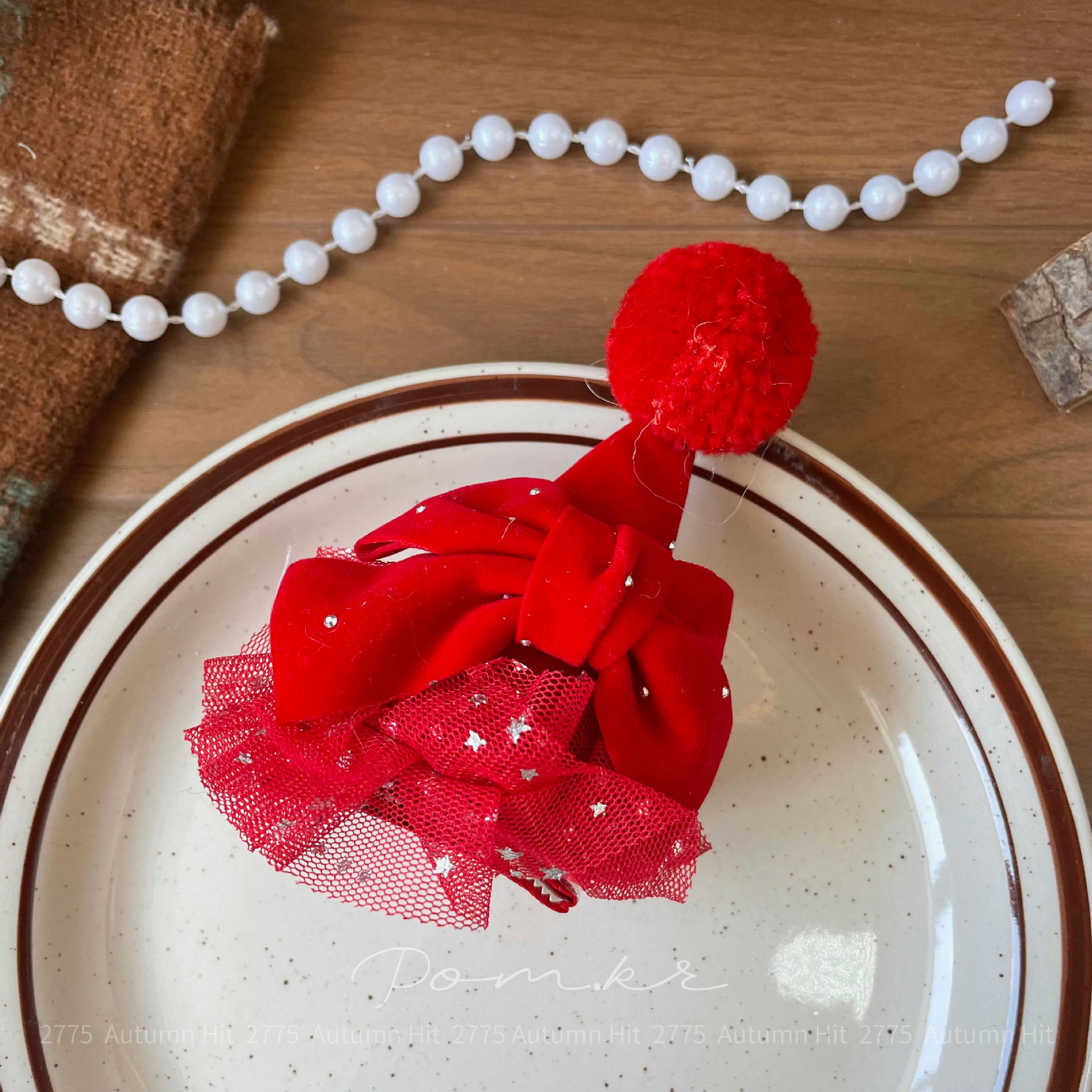 Korean Pom.kr red velvet hair clip set, New Year and Christmas children's bow hair accessory, side bangs clip pic 10