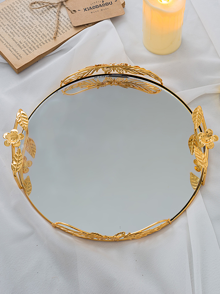 European-style light luxury oval-shaped pastry and fruit plate, metal ironwork mirror candy tray, photo display, jewelry storage pic 21