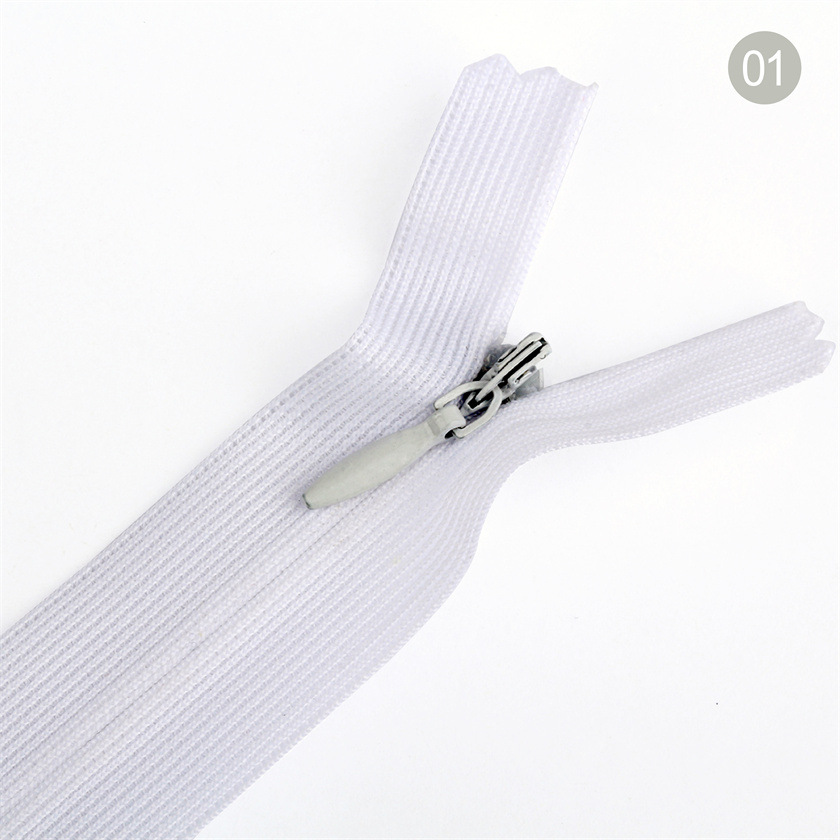The manufacturer supplies 60cm needle thread invisible zippers in real stock, with open zippers in red, white, yellow, green and blue, and a length of 60cm pic 3