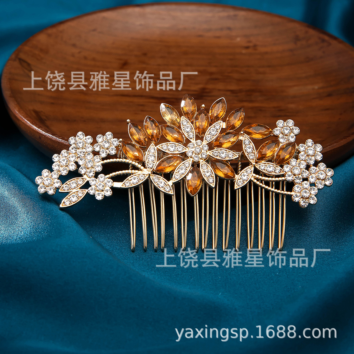 Japanese and Korean fresh water diamond maple leaf small hair comb with updo, bangs and hair clips, versatile headwear for women pic 11