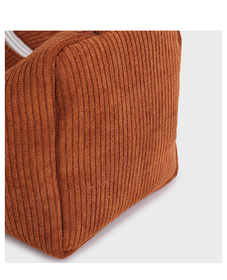 A new large-capacity corduroy bag for women, a versatile single-shoulder crossbody bag for autumn and winter, and a high-end pillow bag for women pic 9