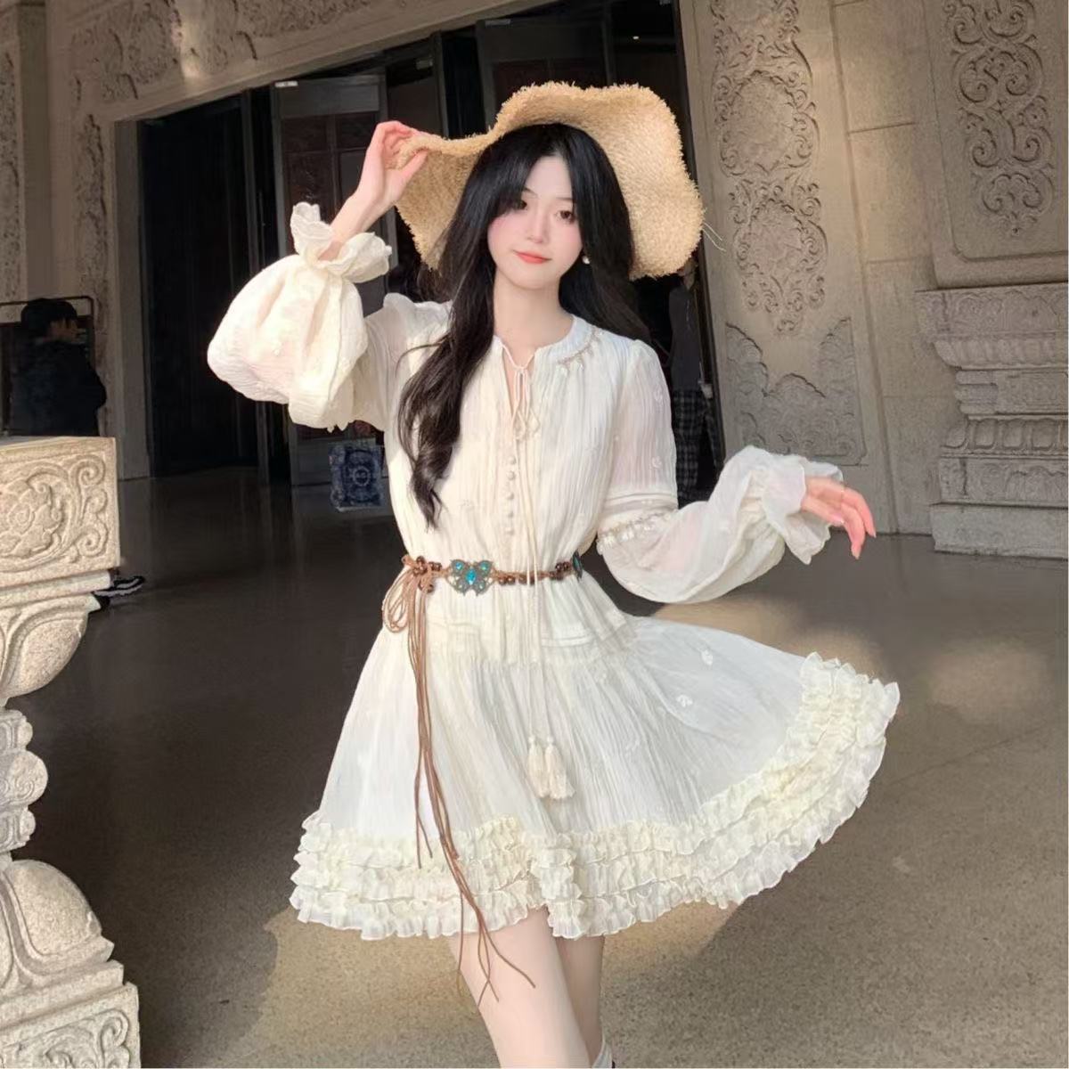 春季气质穿搭法式小个子杏色连衣裙子女装2026新款巨好看长袖短裙详情5