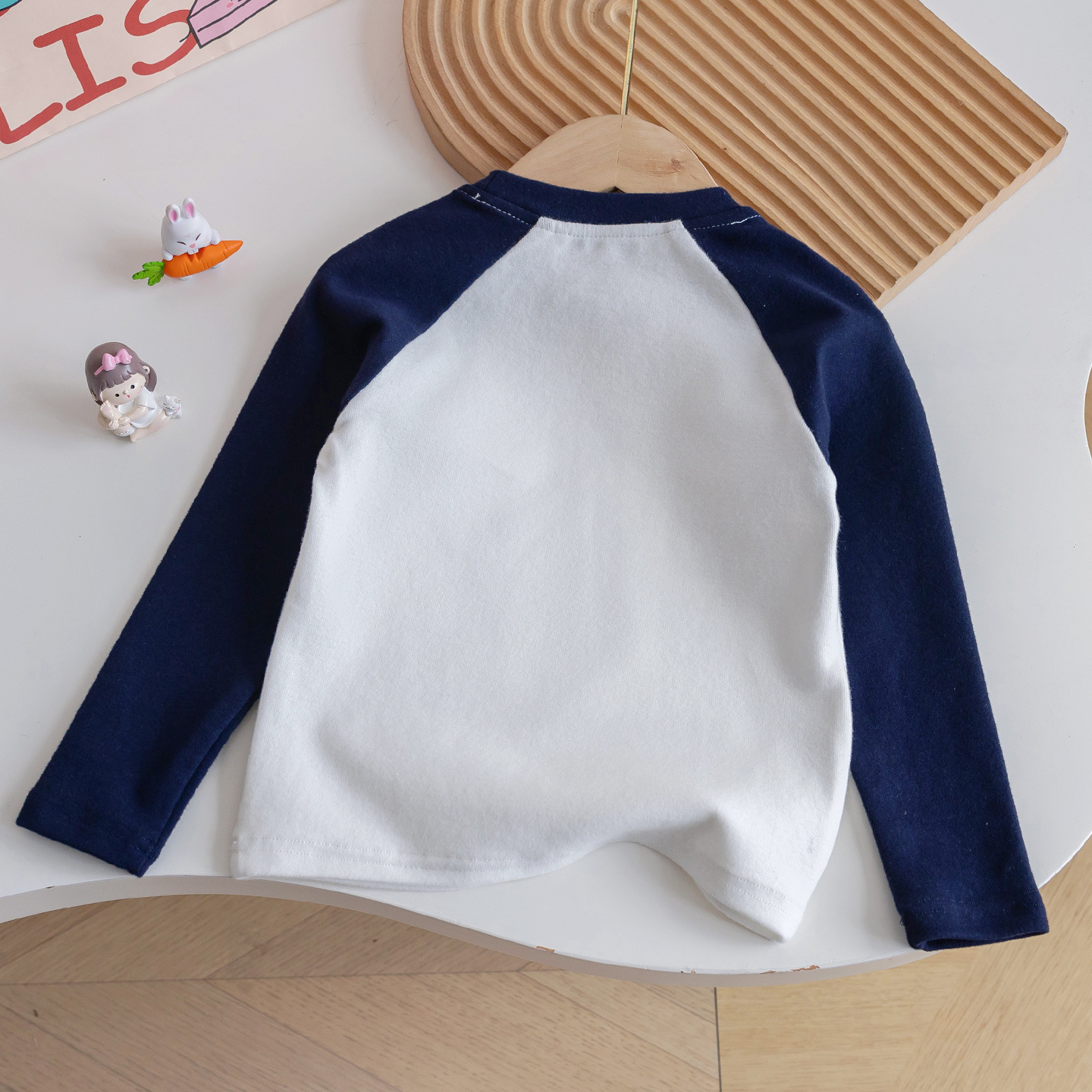 Corea del Sur sen set niñas otoño cartoon traje 2025 nuevo bonito kt gato crash color camiseta + pedo cortina bundles pies pantalones pic 5
