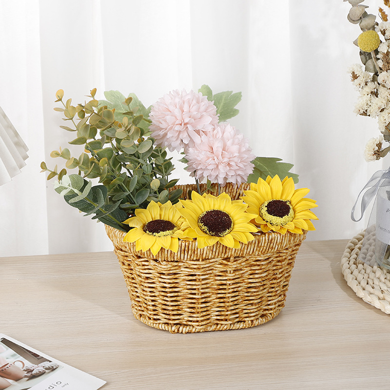 New imitation rattan woven hand-held flower baskets, souvenir flower baskets, flowerpot flower baskets, and garden flower baskets are available for wholesale from the manufacturer pic 6