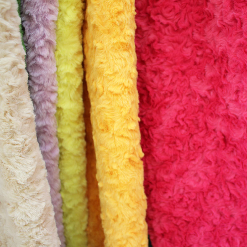Imitación de pelo de conejo cepillo flequilla floral material juguetes de peluche engrosados tela de ropa paño de peluche al por mayor juguetes de peluche simulator pic 6