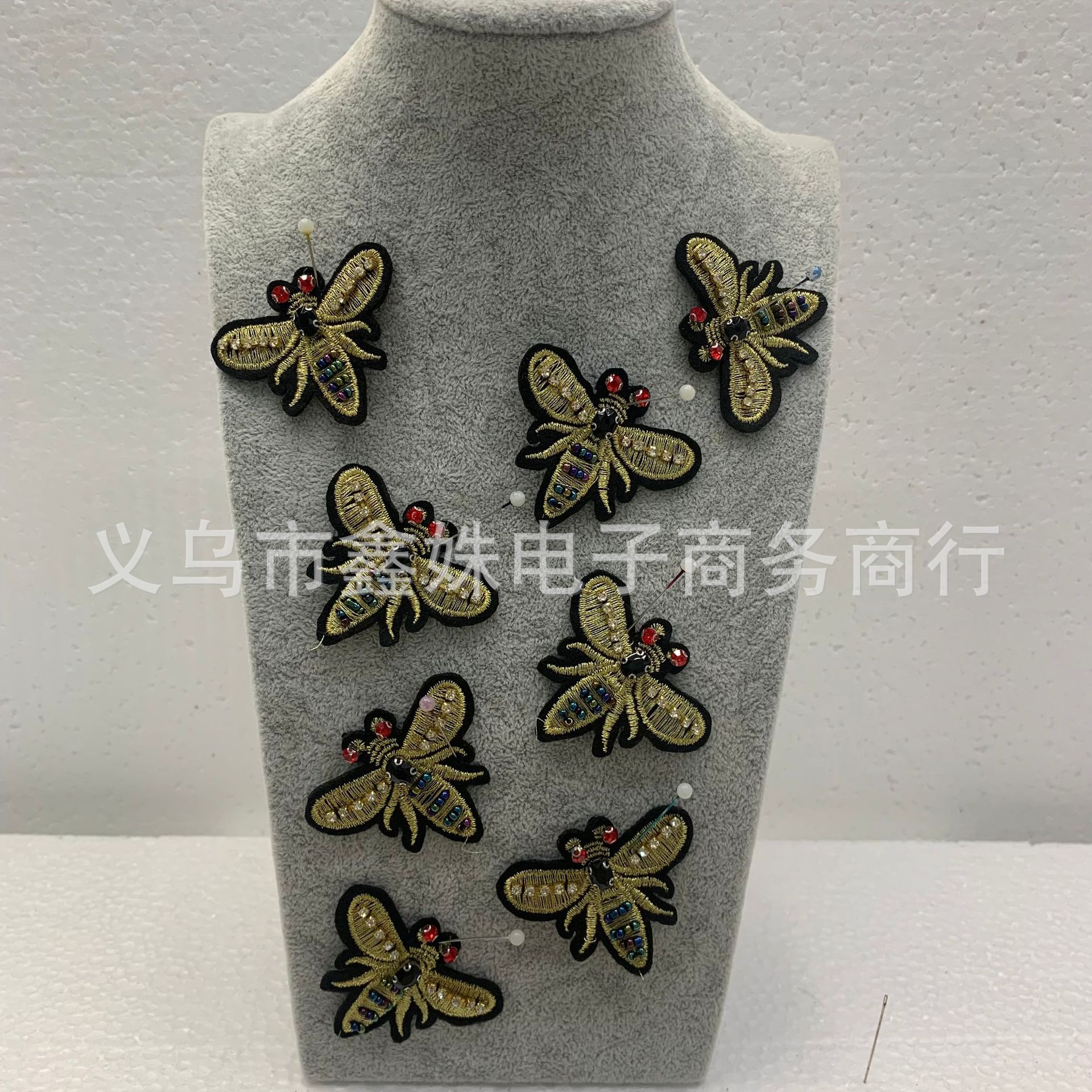 Bestseller bee diamond-encrusted beaded embroidery patchwork decoration with gold and silver thread subsidy pic 1